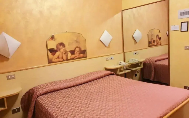 Hotel Paradiso