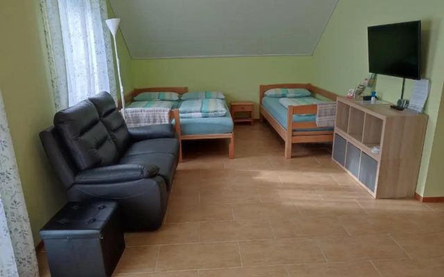 1-Zimmer-Wohnung Nahe Playmobil Funpark