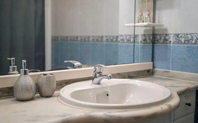 Stunning 3bed Apartment in Belas, Lisbon