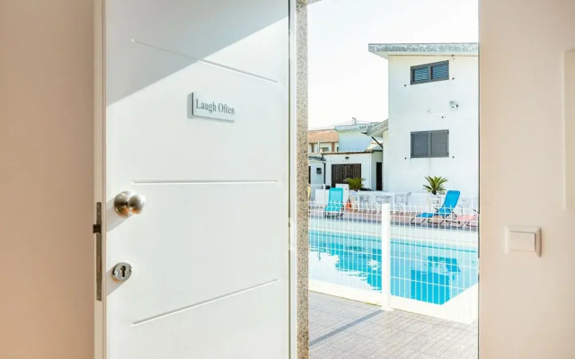 Live Laugh Love Beach Guest Home with AC