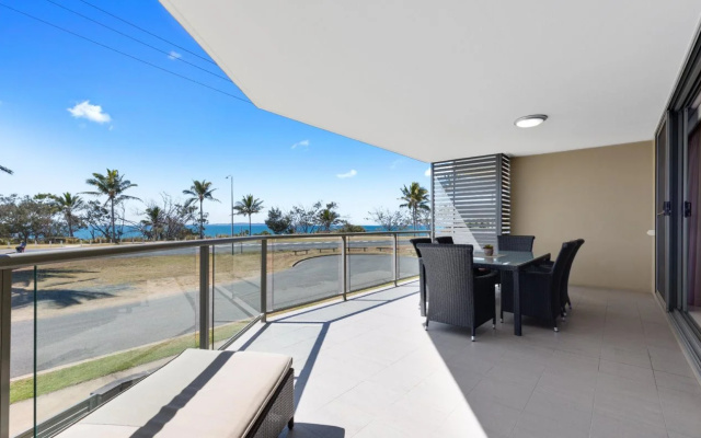 Beaches on Lammermoor Apartments