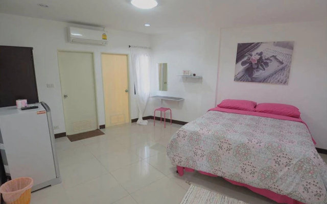 Ban Meesukko Hotel
