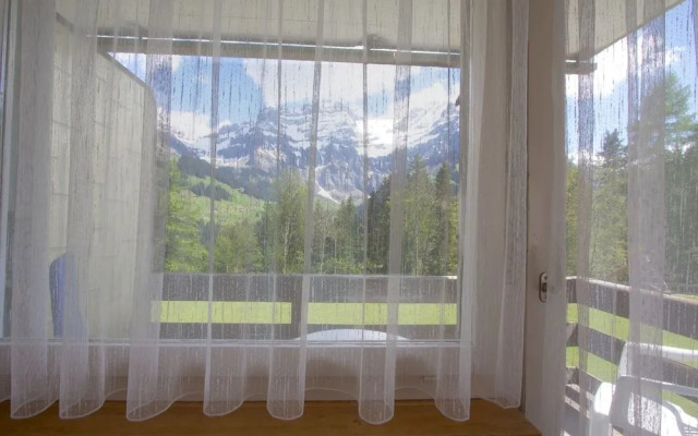 Hotel Crea