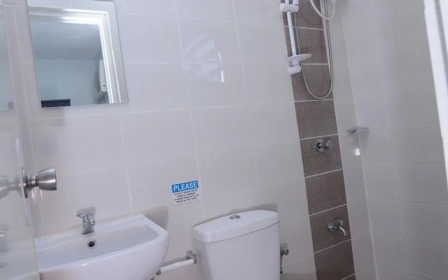 Obrero Suites