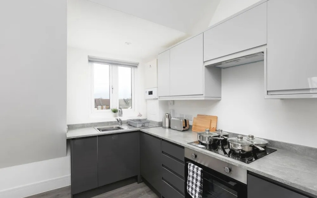 Skyvillion -vineyard Court Enfield 1bed Wbalcony