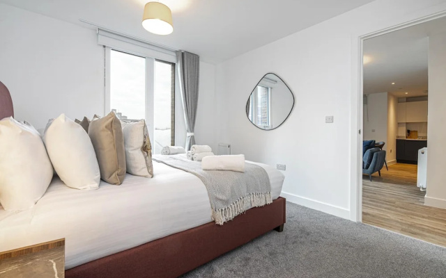 Central Two Bedroom Flat