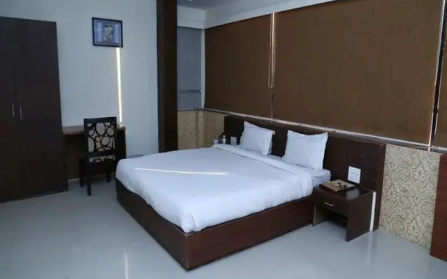 Hotel The Emerald