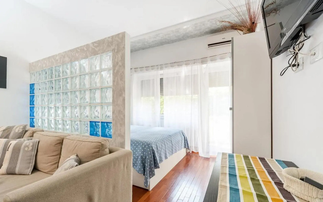 Roman Holidays Loft