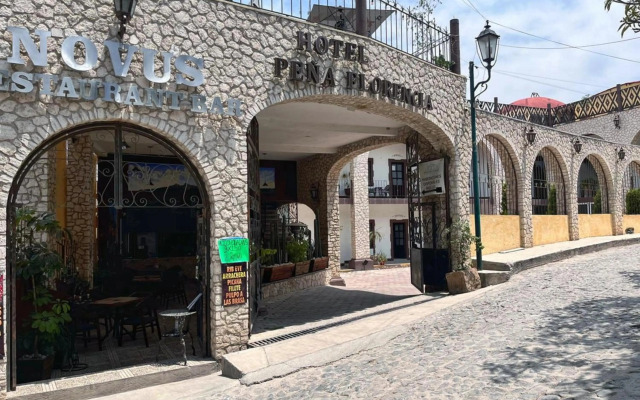 Hotel Peña Florencia