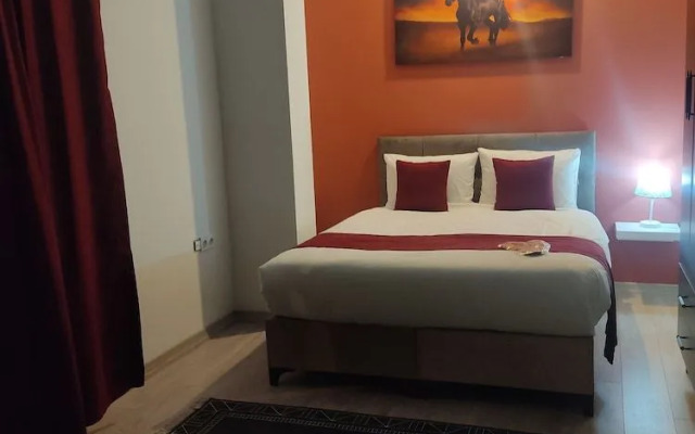Istanbul Airport Family suites Hotel