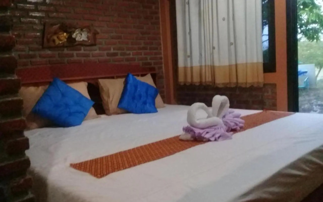 Khai Mook Homestay