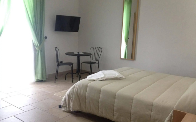 Bayards Rooms