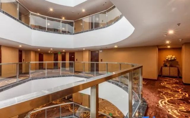 Hairun Hotel (Houjie Wanda Plaza)