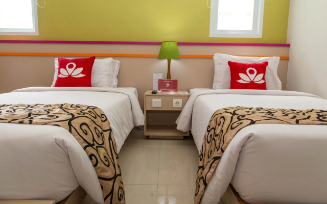 Kemuning Kuta Hotel by Zen Rooms