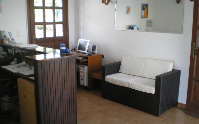 Golden Sun Hotel
