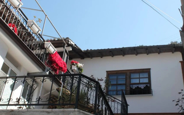 Anas Rest House