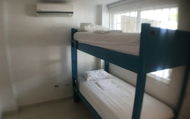 Bike and Dive Hostel
