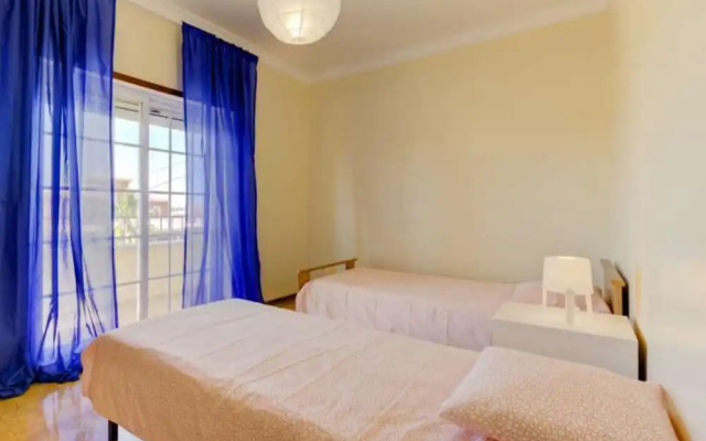 Villa - 6 Bedrooms with Pool and WiFi - 104371