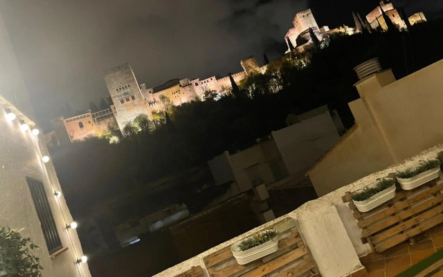 Paseo de los Tristes