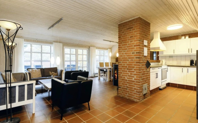 5 Star Holiday Home in Vaeggerlose