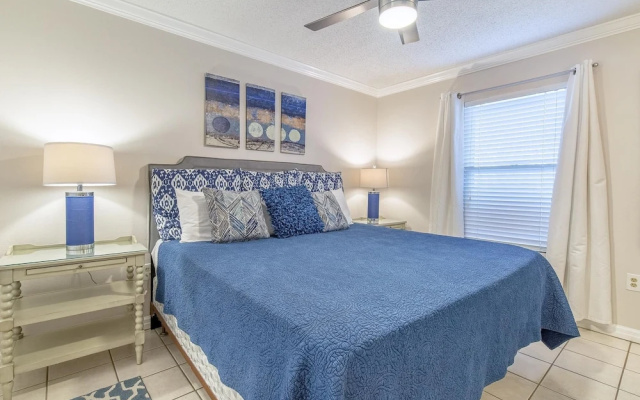 Pelican Beach Resort 410