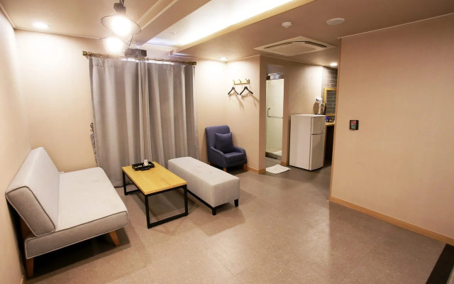 A7 Hotel