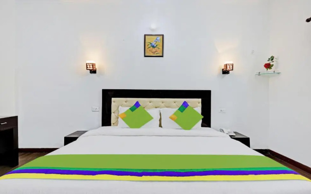 Treebo Trend Lake View Inn Bhimtal