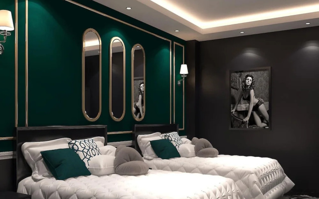 Van Phat Hotel