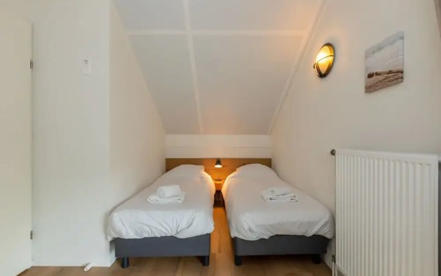 Holiday Home Near Beach Burgh-haamstede