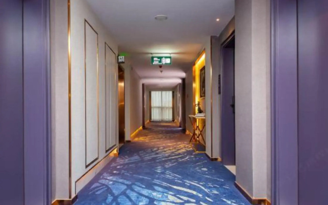Ramada Hotel Jingzhou District