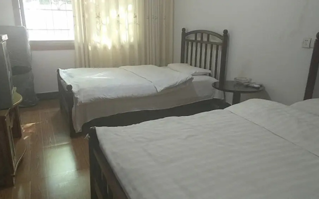 Fangxin Hostel