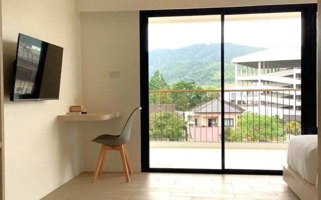 The Brillianest Gallery Hotel
