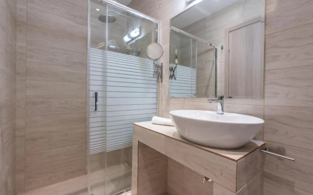 Luxury Harbour Studios