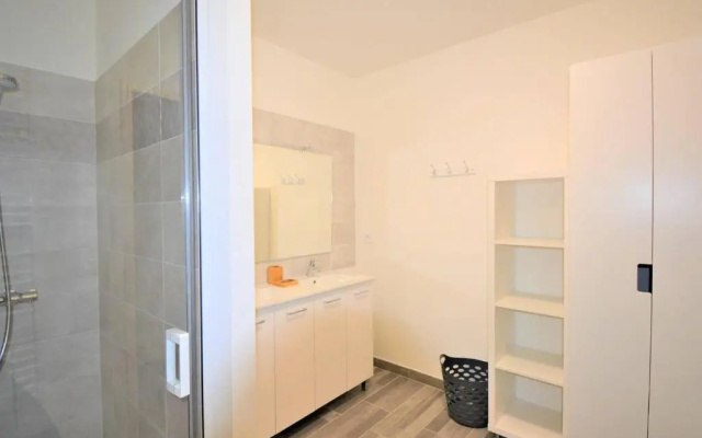 Maison Salavas, 4 pièces, 8 personnes - FR-1-382-146