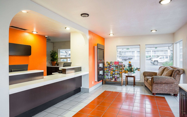 Motel 6 Wenatchee, WA