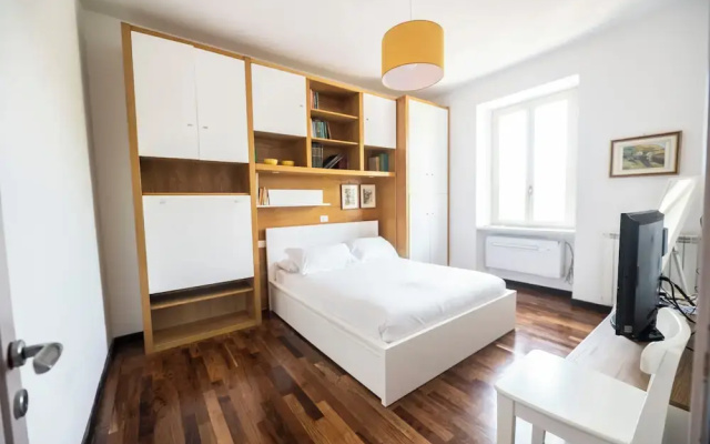 Testaccio Luminous And Large Apartment
