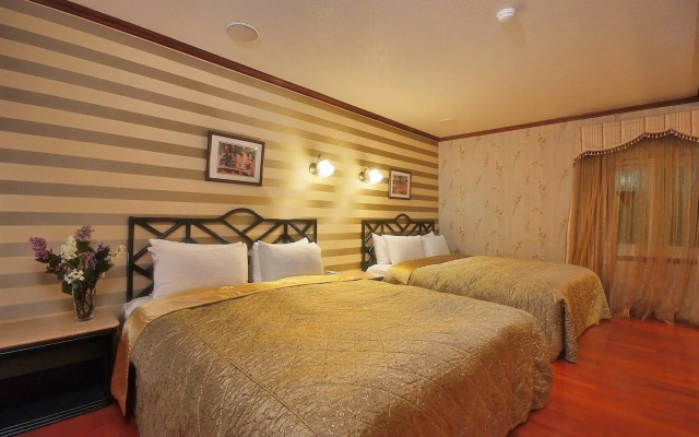 Lotus Hotel