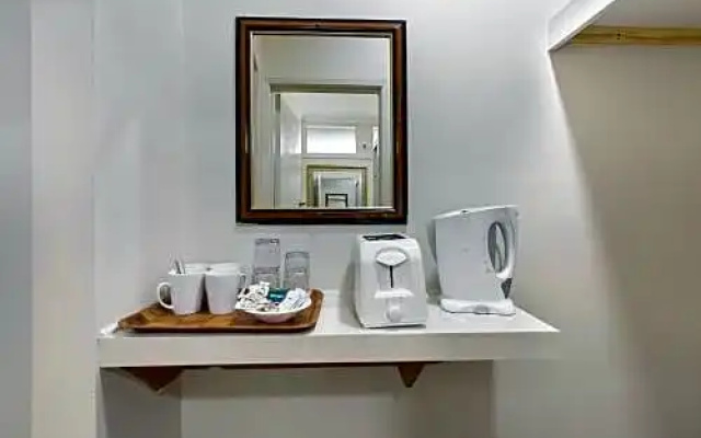 Nowa Nowa Hotel Motel