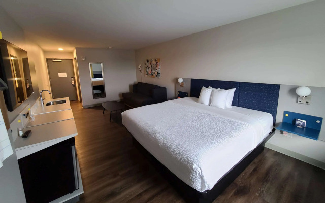 Microtel Inn & Suites by Wyndham Milford