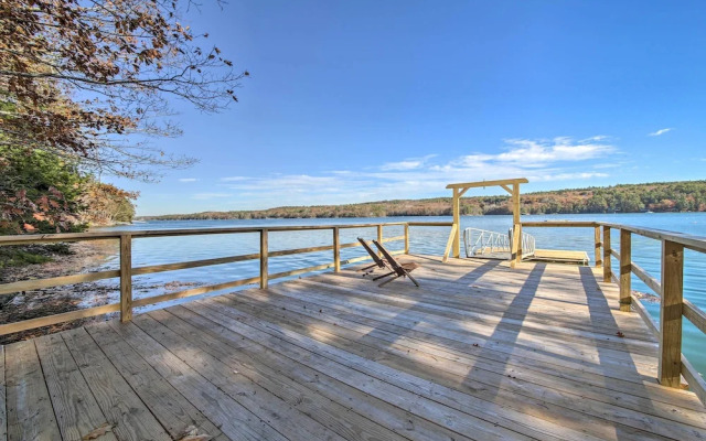 Riverfront Coastal Escape With Deep Water Dock!
