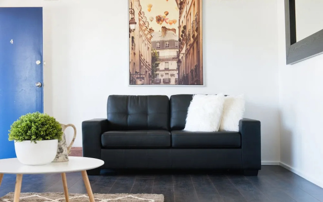 Shoal Towers, Unit 4/11 Shoal Bay Road