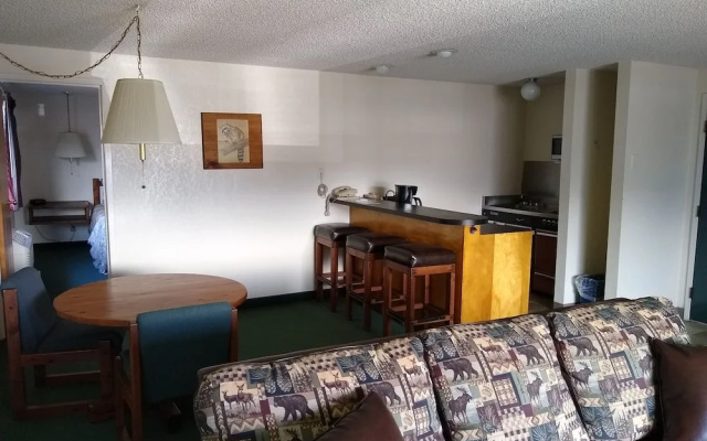 Wilderness Inn