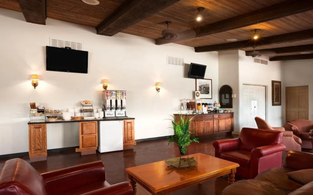 Inn at Rio Rancho & Eventcenter