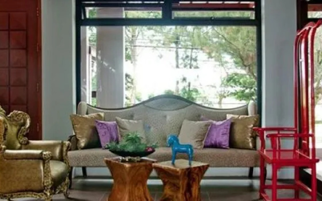 The Theodore Hotel