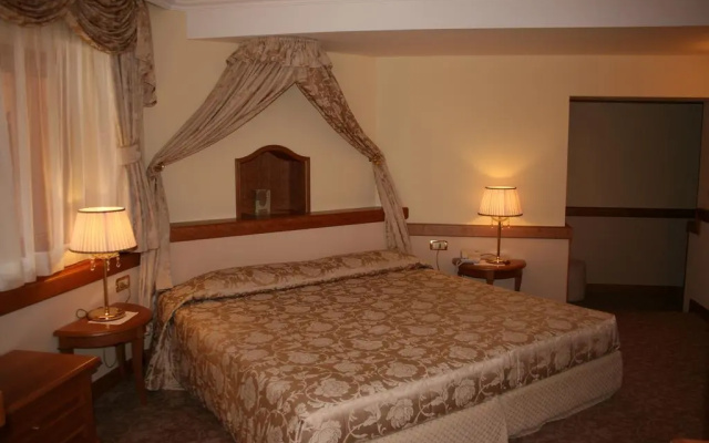 Hotel Lorenzetti