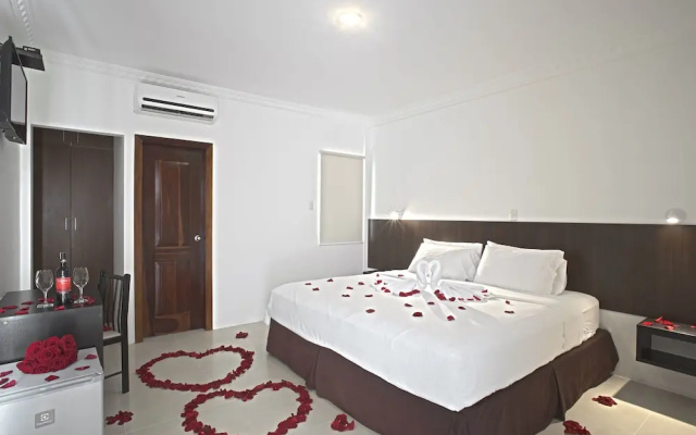 Hotel La Ría Playas