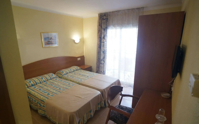 Mefolinkel Suits Hotel