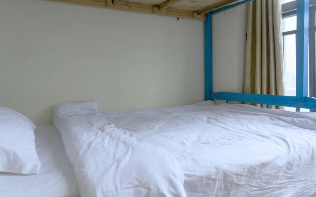 Amazon hostel
