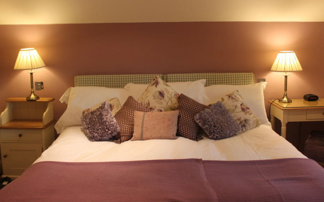 The Mallyan Spout Hotel