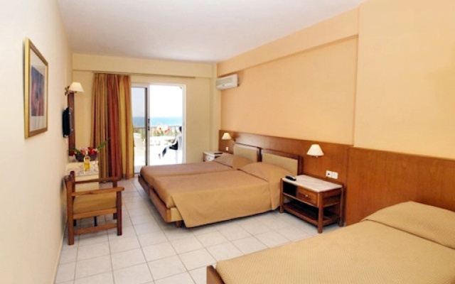 Maravel Apartments